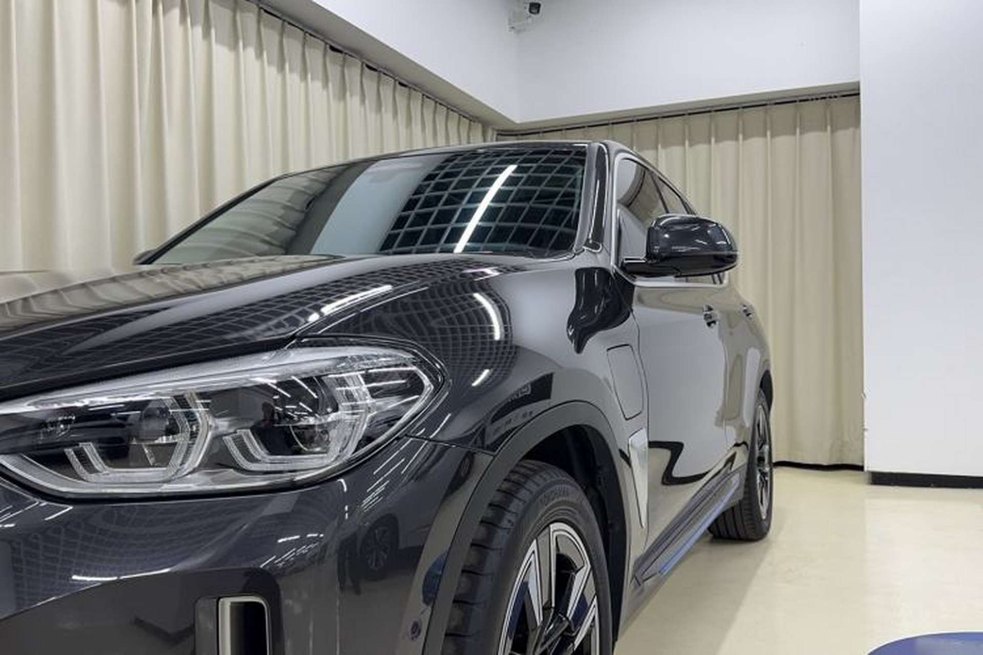 Used BMW iX3 2021 Leading Model Exterior 4