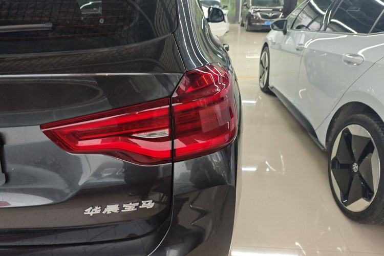 Used BMW iX3 2021 Leading Type Exterior 6