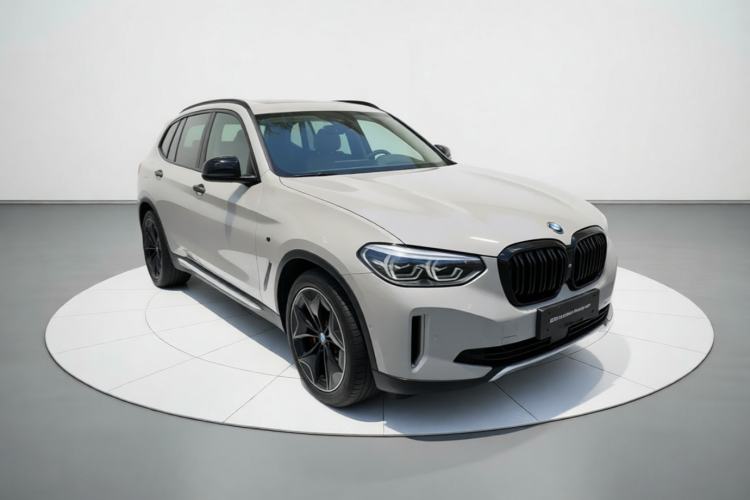 Used BMW iX3 2021 Updated Leading Edition Front Right 45 Deg