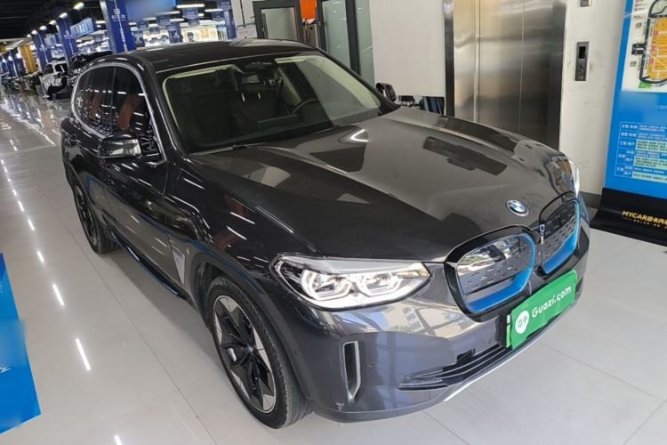 Used BMW iX3 2021 Leading Type Front Right 45 Deg