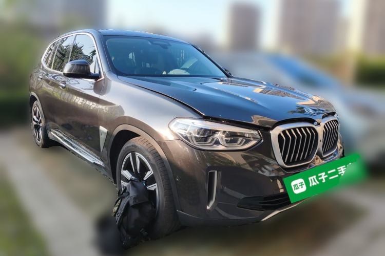 Used BMW iX3 2021 Updated Leading Edition Front Right 45 Deg