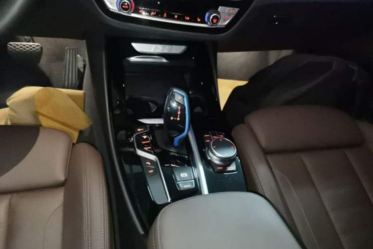 Used BMW iX3 2021 Updated Leading Type Gear Lever