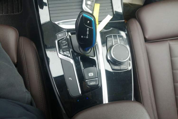 Used BMW iX3 2021 Leading Model Gear Lever