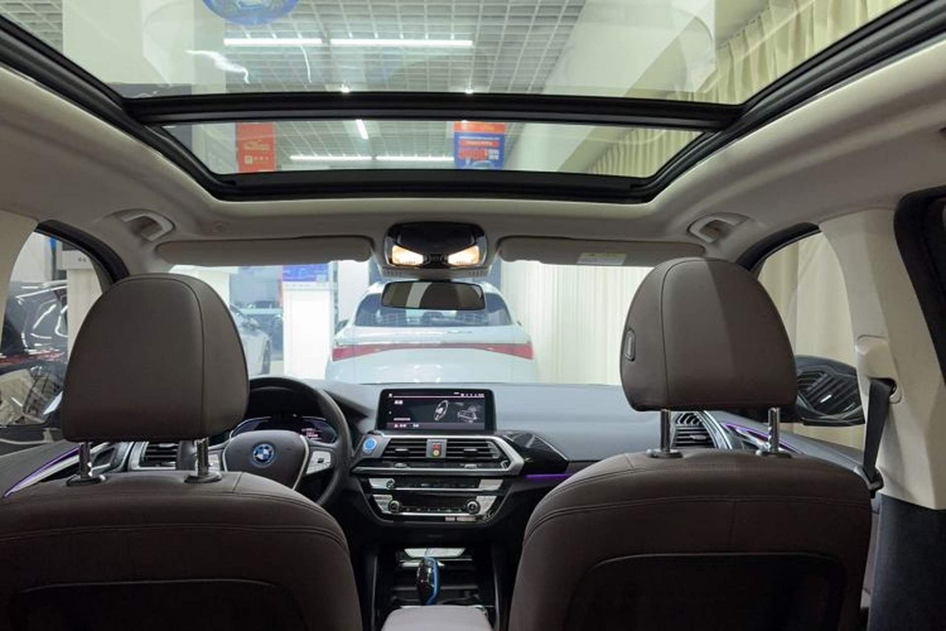 Used BMW iX3 2021 Leading Model Headliner