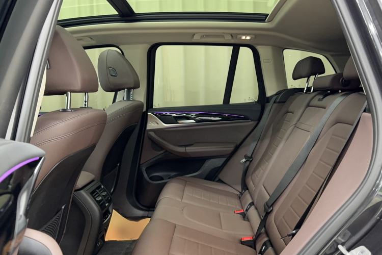 Used BMW iX3 2021 Leading Model Interior 1