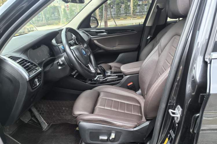 Used BMW iX3 2021 Leading Model Interior 2