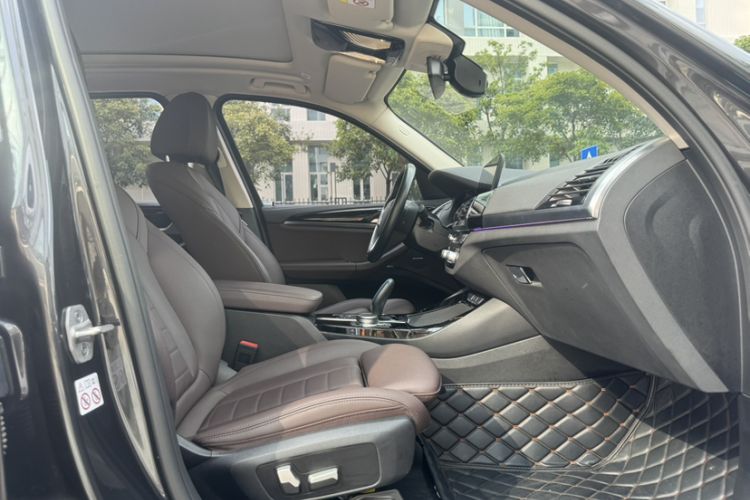 Used BMW iX3 2021 Leading Model Interior 2