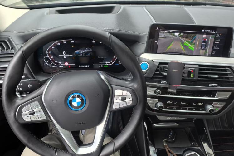 Used BMW iX3 2021 Leading Type Interior 4