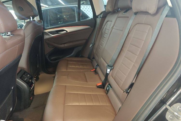 Used BMW iX3 2021 Leading Type Interior 4