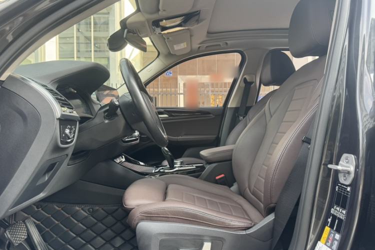 Used BMW iX3 2021 Leading Model Interior 5