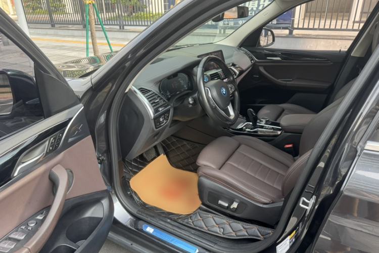 Used BMW iX3 2021 Leading Model Interior 6