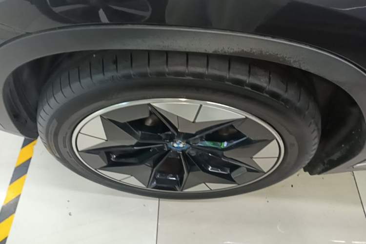 Used BMW iX3 2021 Leading Type Left Front Wheel Hub