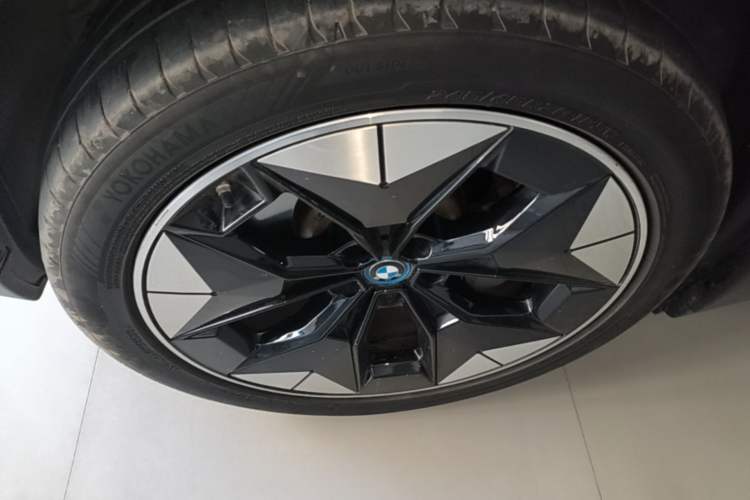 Used BMW iX3 2021 Leading Type Left Front Wheel Hub