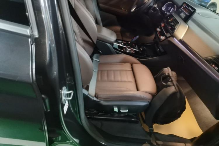 Used BMW iX3 2021 Updated Leading Type Right Front Seat