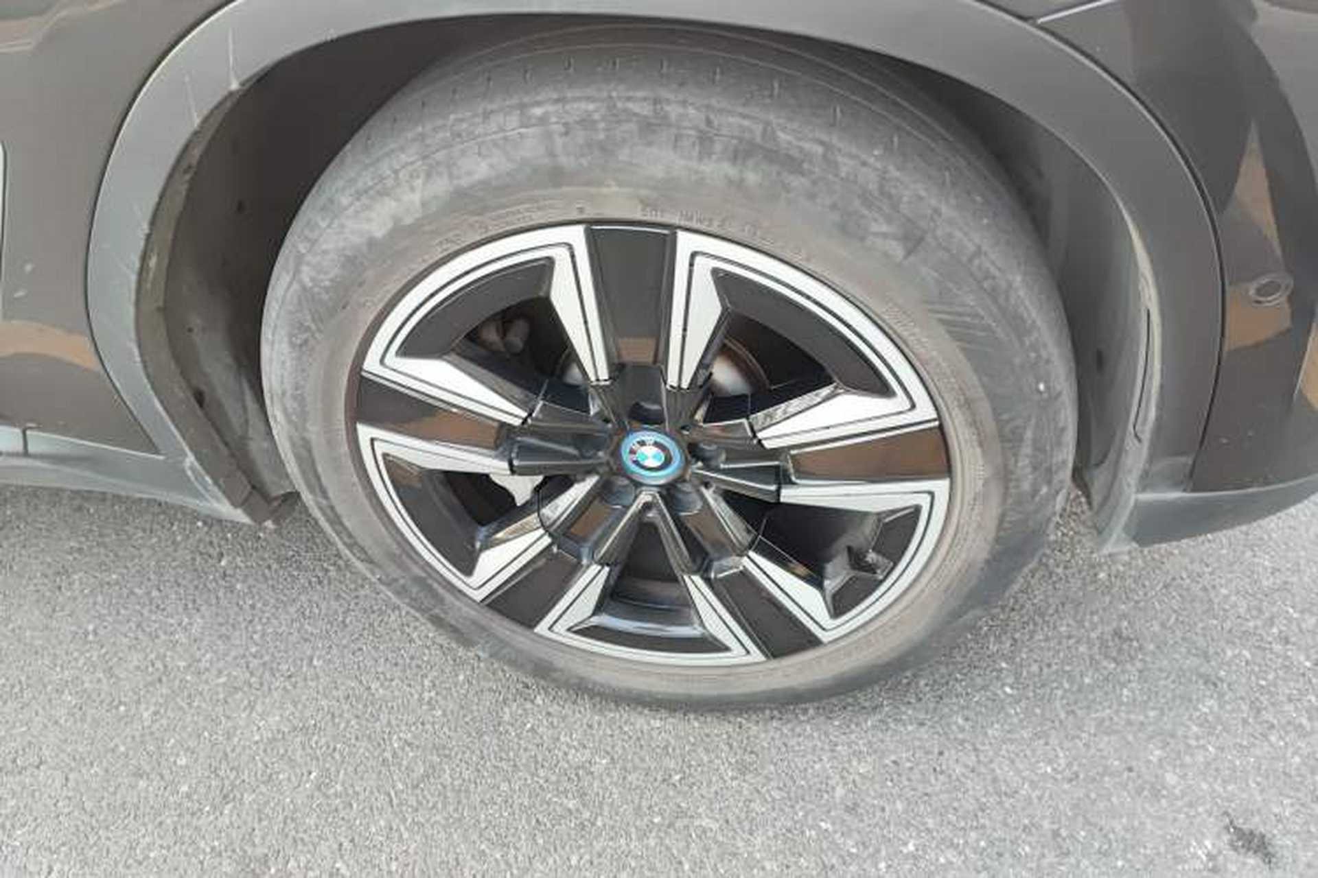 Used BMW iX3 2021 Leading Model Right Front Wheel Hub