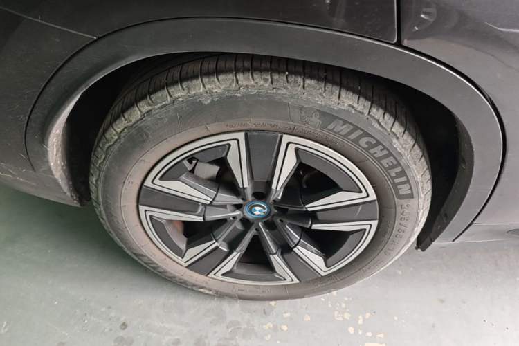 Used BMW iX3 2021 Leading Model Right Rear Wheel Hub