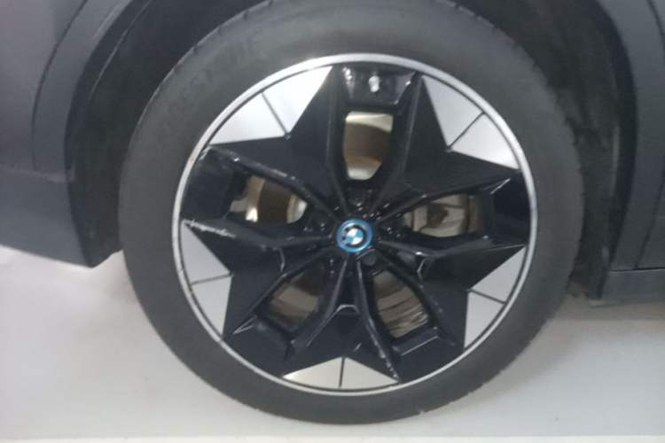 Used BMW iX3 2021 Leading Type Right Rear Wheel Hub