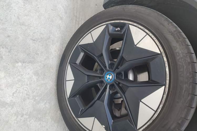Used BMW iX3 2021 Updated Leading Type Right Rear Wheel Hub