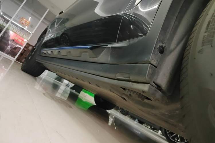 Used BMW iX3 2021 Leading Model Right Side Sill