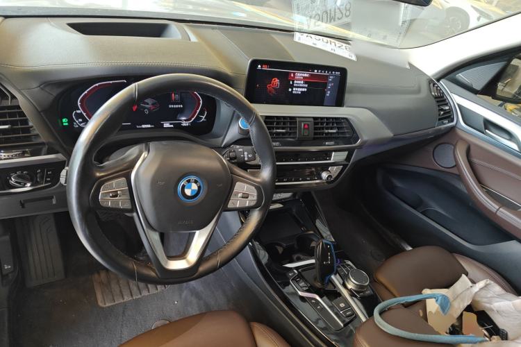Used BMW iX3 2021 Updated Leading Type Steering Wheel