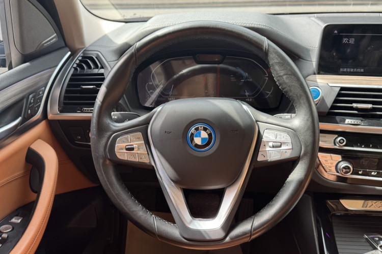 Used BMW iX3 2021 Leading Type Steering Wheel