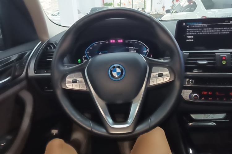 Used BMW iX3 2021 Updated Leading Edition Steering Wheel