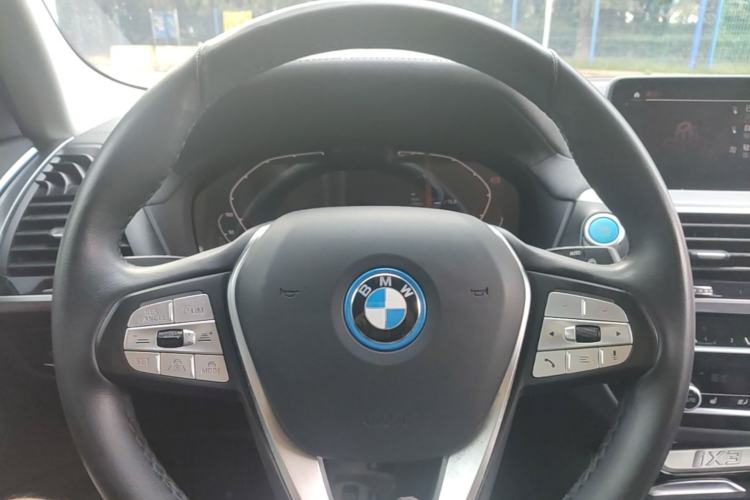 Used BMW iX3 2021 Updated Leading Type Steering Wheel