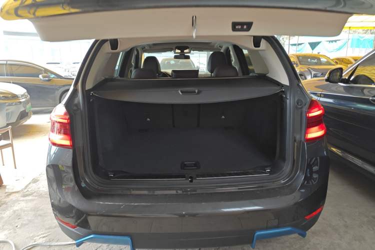 Used BMW iX3 2021 Updated Leading Type Trunk