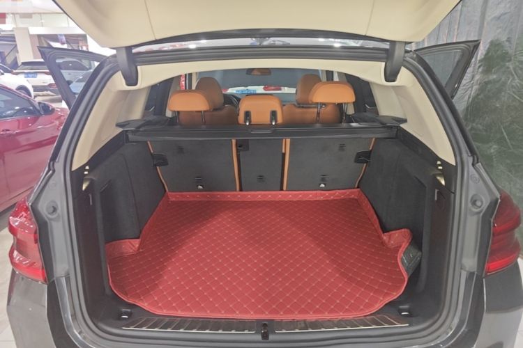 Used BMW iX3 2021 Leading Type Trunk