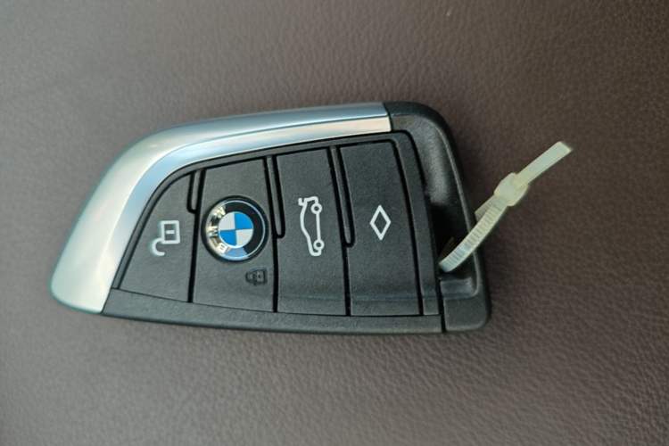 Used BMW iX3 2021 Leading Type Vehicle Key
