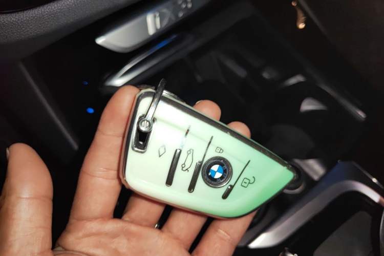 Used BMW iX3 2021 Leading Model Vehicle Key