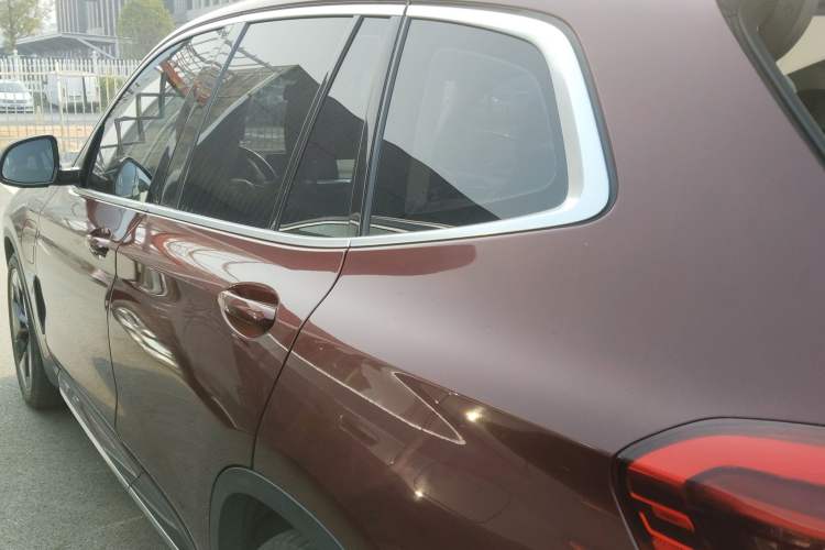 Used BMW iX3 2021 Updated Leading Type Exterior 2