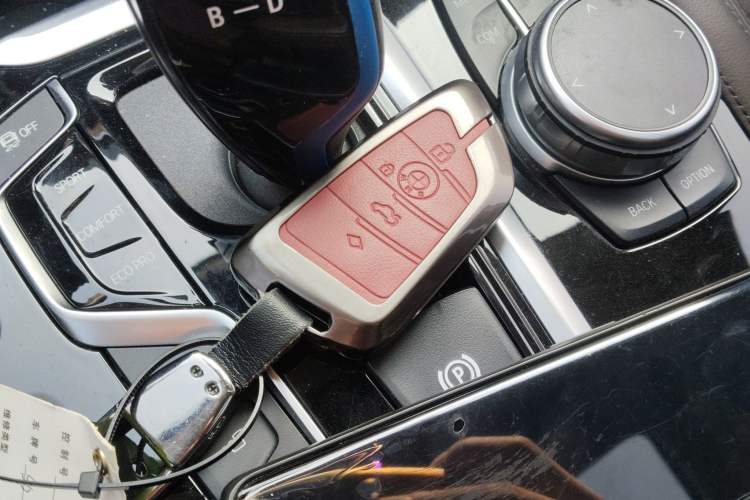 Used BMW iX3 2021 Updated Leading Type Interior 1