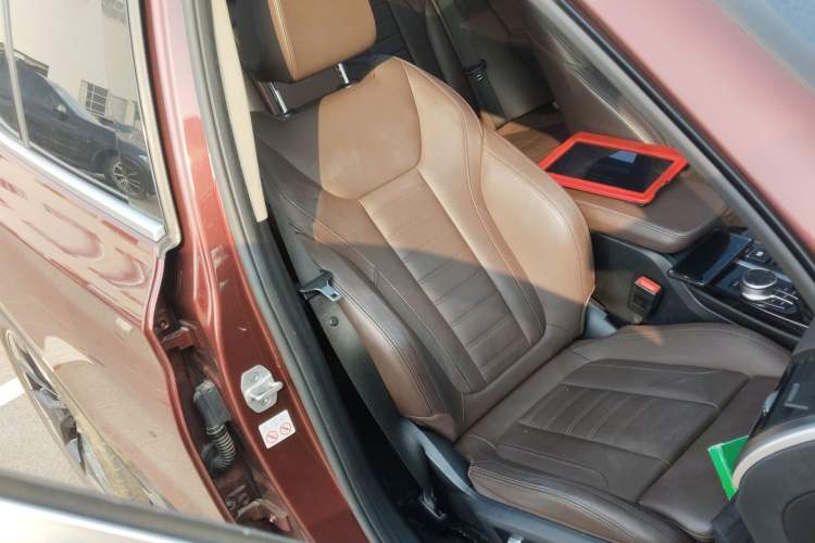 Used BMW iX3 2021 Updated Leading Type Right Front Seat