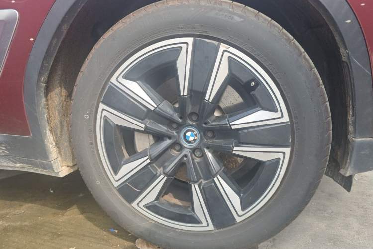 Used BMW iX3 2021 Updated Leading Edition Right Front Wheel Hub