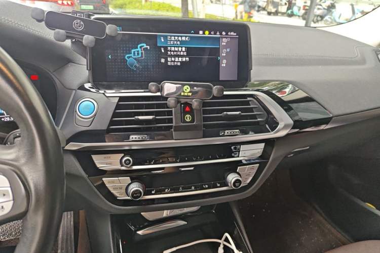Used BMW iX3 2021 Leading Model Audio And AC Panel