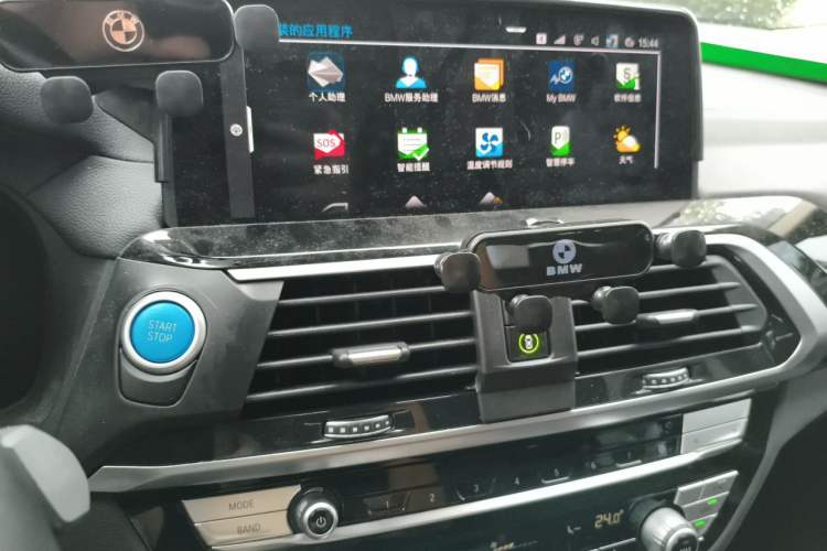Used BMW iX3 2021 Leading Model Audio And AC Panel