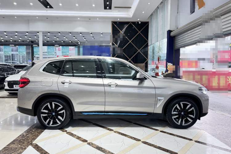 Used BMW iX3 2021 Leading Model Exterior 7