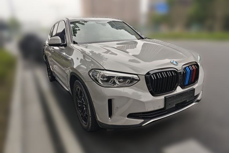 Used BMW iX3 2021 Leading Model Front Right 45 Deg