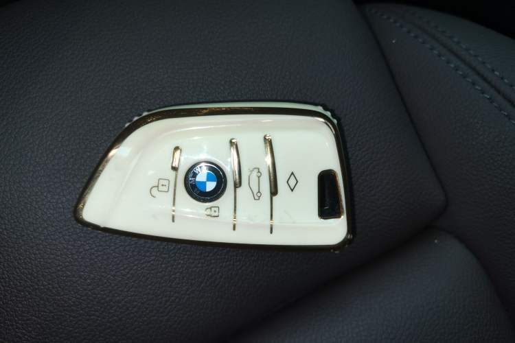Used BMW iX3 2021 Leading Model Interior 1