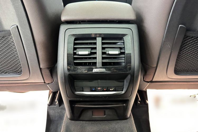 Used BMW iX3 2021 Leading Model Interior 12