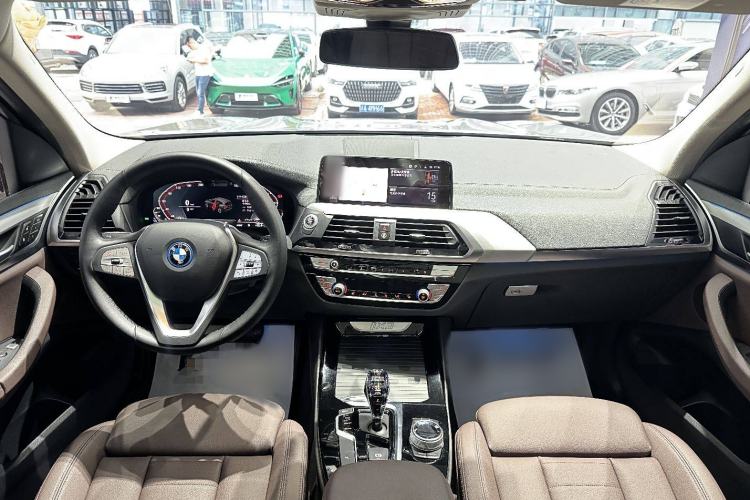 Used BMW iX3 2021 Leading Model Interior 4