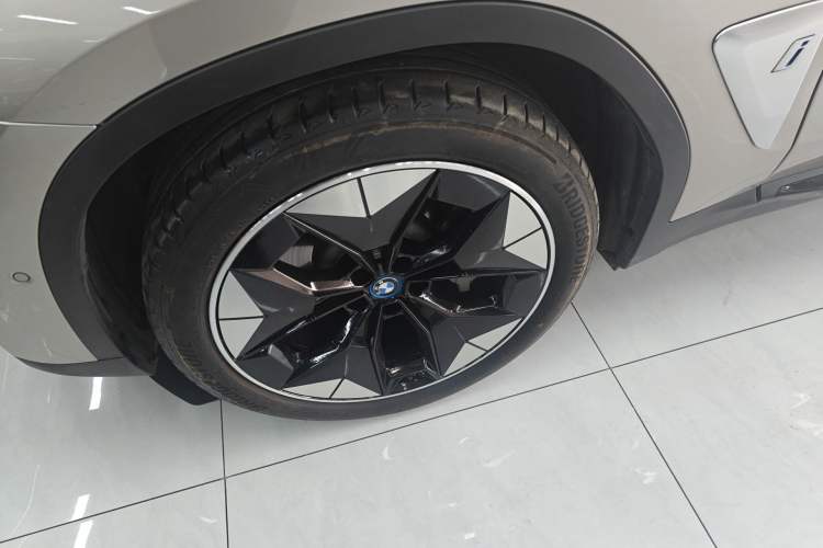 Used BMW iX3 2021 Leading Type Left Front Wheel Hub