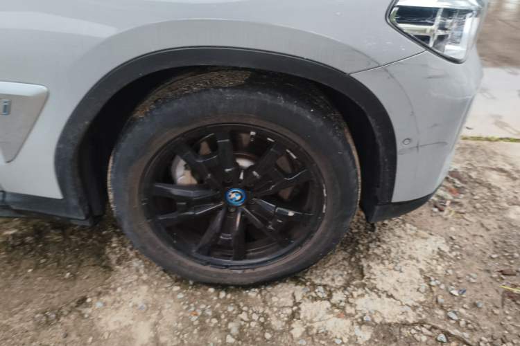 Used BMW iX3 2021 Leading Model Right Front Wheel Hub