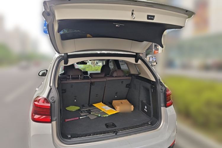 Used BMW iX3 2021 Leading Model Trunk