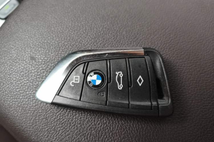 Used BMW iX3 2021 Leading Model Vehicle Key