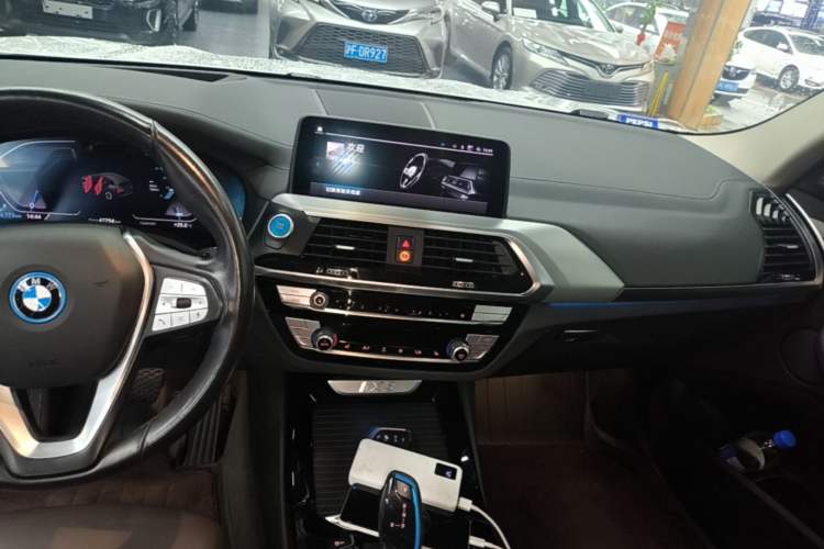 Used BMW iX3 2021 Updated Leading Type Audio And AC Panel