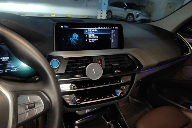 Used BMW iX3 2021 Updated Leading Type Audio And AC Panel