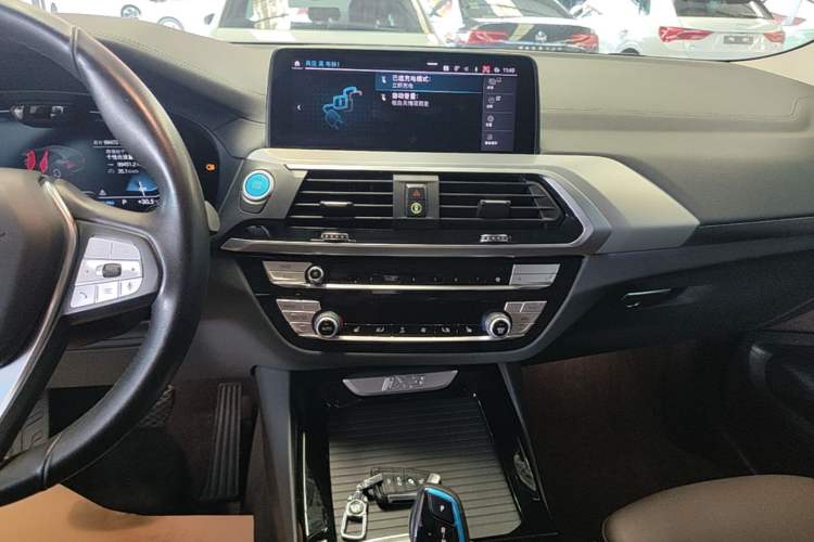 Used BMW iX3 2021 Updated Leading Type Audio And AC Panel