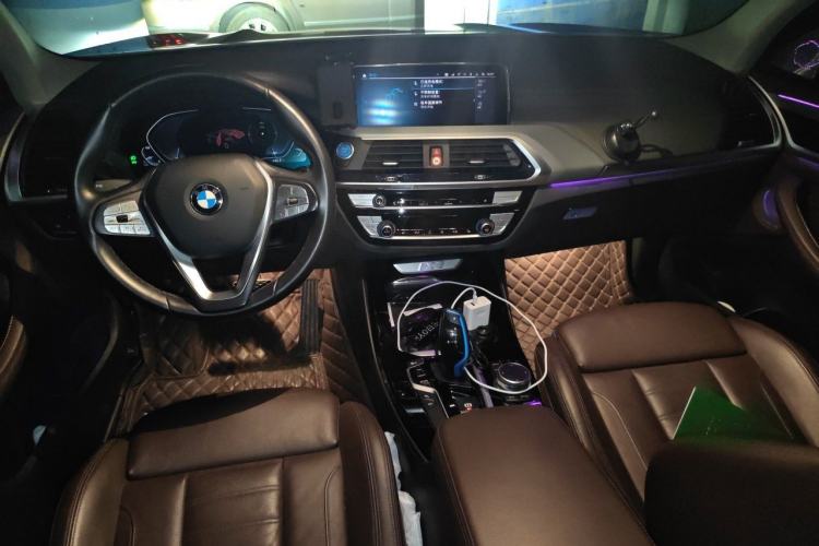 Used BMW iX3 2021 Updated Leading Type Center Console